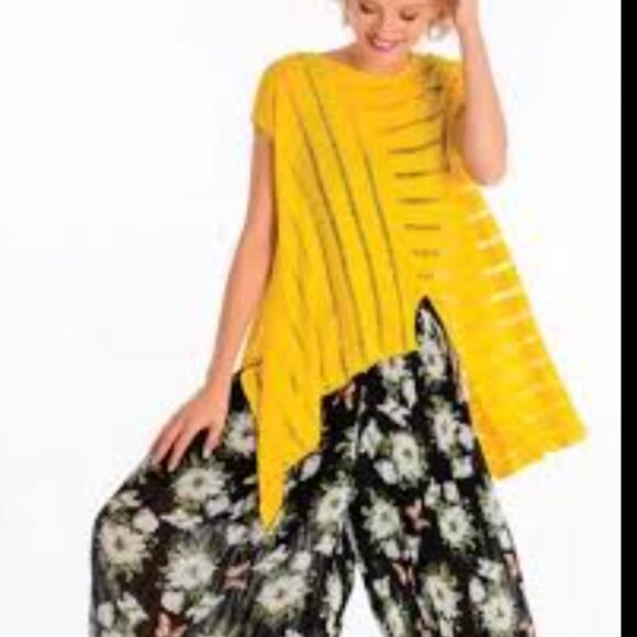 Gabby Isabella lagenlook striped oversized asymmetrical tunic top - Picture 6 of 6